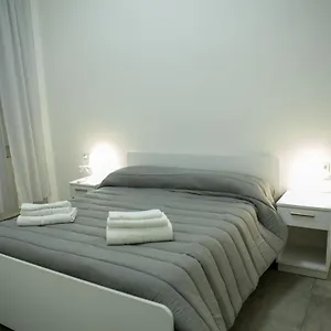 Appartamento Na' Stanza In Piazza, Napoli